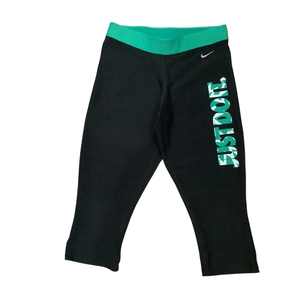 Nike Dri-Fit Black Capris with Green Accents and Logo. Sz. M
